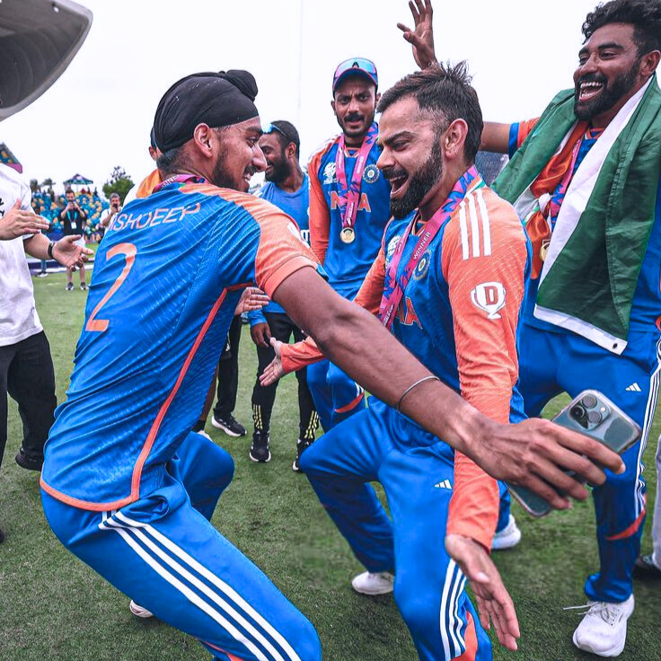 Arshdeep Singh and Virat Kohli Dance